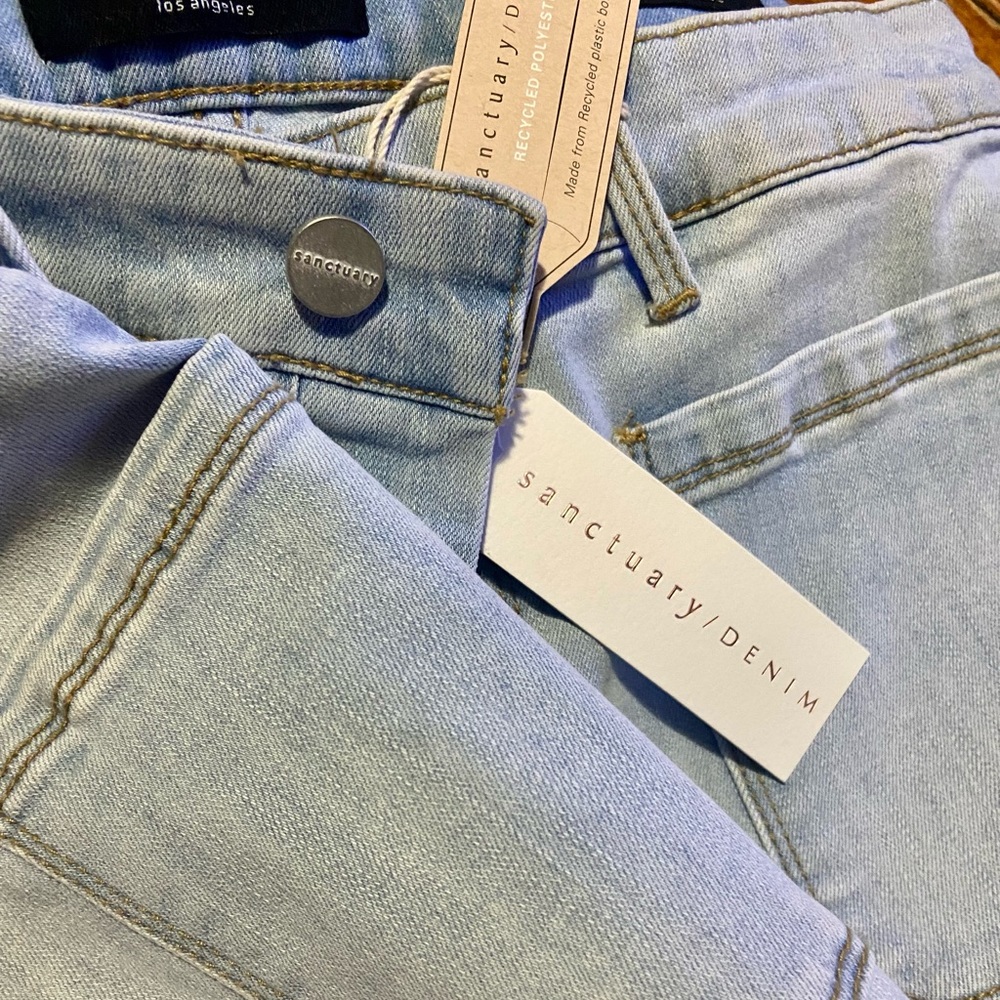 Sanctuary denim, Demi boot high rise, size 32 - Picture 4 of 5